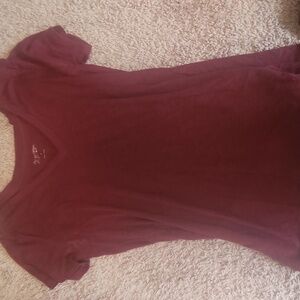 Maroon v-neck